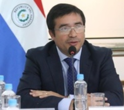 Aceptan renuncia de Ministro de Justicia y destituyen a Comandante - Paraguay.com