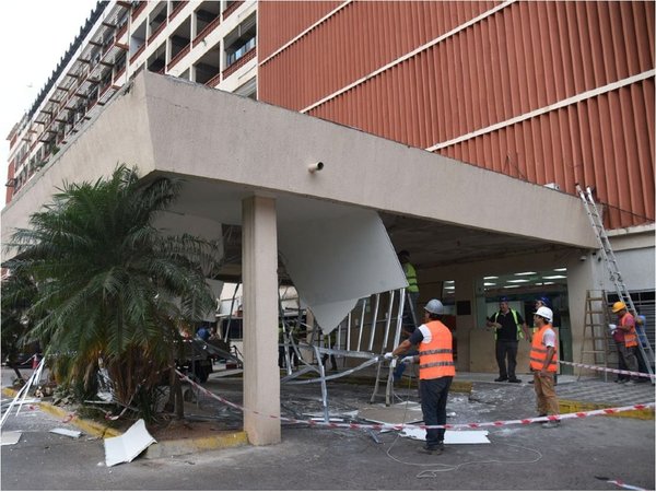 IPS: Salud pide investigación rigurosa del derrumbe y no descarta intervenir