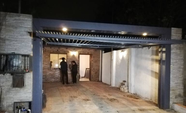 HOY / Rescate de Samura: allanan 4 viviendas y hallan G. 8 millones en casa de guardiacárcel