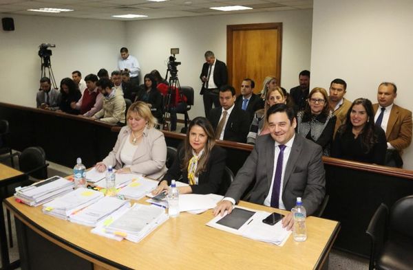 Alegatos finales y sentencia en juicio a Salyn Buzarquis serán este lunes - Judiciales y Policiales - ABC Color