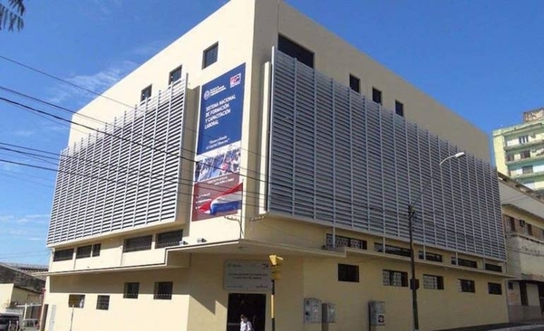 HOY / Directores de Trabajo niegan malversación en el ministerio