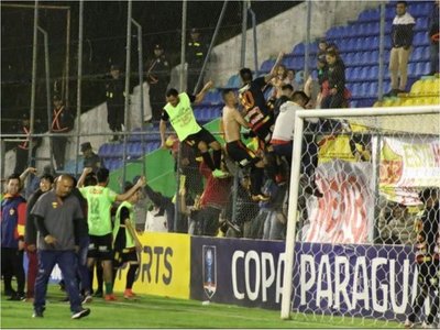 ¡A La Pinta, Colón!