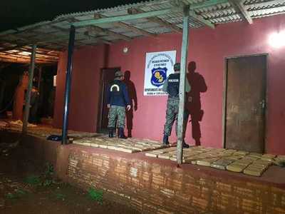 Se incautan de 350 kilos de marihuana de una casa alquilada en Pdte. Franco