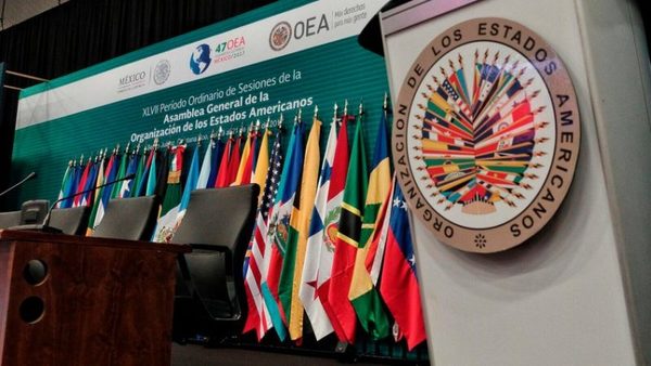 Cancilleres de la OEA evaluarán acción militar contra Venezuela