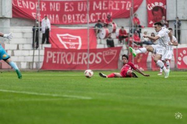 Copa Paraguay: Libertad obtiene el pasaje a los cuartos de final tras vencer al Fernando de la Mora - .::RADIO NACIONAL::.