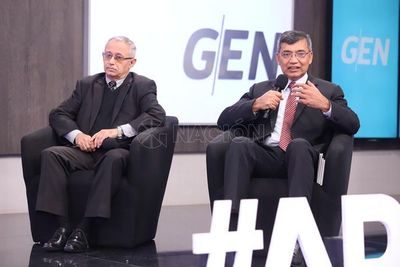 Aseguran que Villamayor es el peor ministro de los últimos años