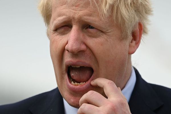 Johnson, fustigado tras publicar informe sobre el impacto de un Brexit brutal - Mundo - ABC Color