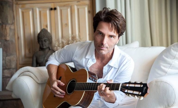 HOY / Richard Marx llega por primera vez a Paraguay