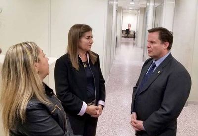 Ministro Martínez Simón realizó supervisión en Alto Paraguay