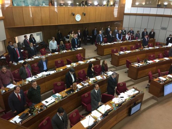 Amplían presupuesto de horas extra y viáticos para Contraloría - Nacionales - ABC Color