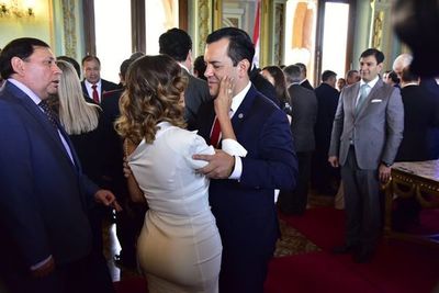Masivo repudio de gremios a designación de Friedmann en el MAG - Nacionales - ABC Color