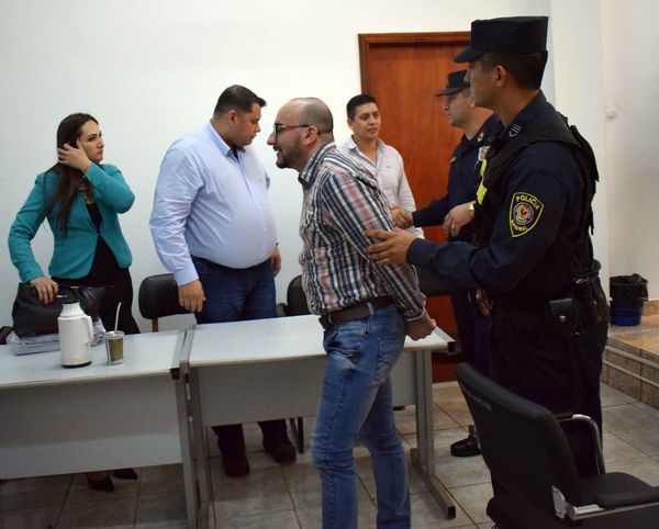 Policías penados por robo y privación de libertad