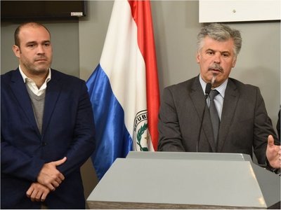 Ejecutivo admite que hubo entrega, corrupción y complicidad interna