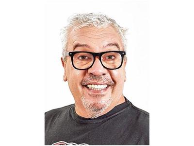 Coco Sily actúa en Asunción