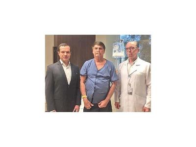 Médicos prolongan reposo de Bolsonaro hasta el miércoles