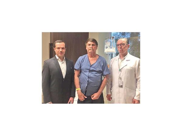 Médicos prolongan reposo de Bolsonaro hasta el miércoles