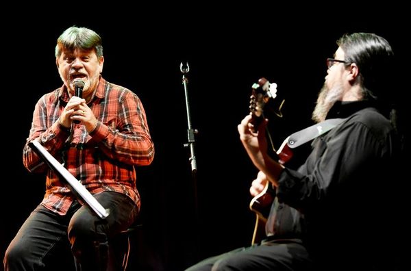 Canciones para alentar en la lucha contra la barbarie - Artes y Espectáculos - ABC Color