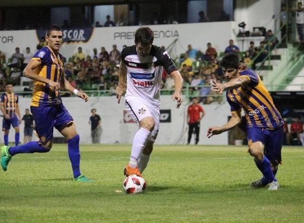 HOY / La novena fecha inicia con el clásico luqueño