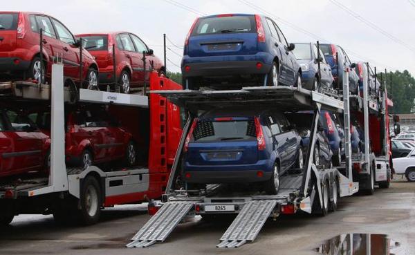 Ingreso de vehículos al país cae en un 21,3%