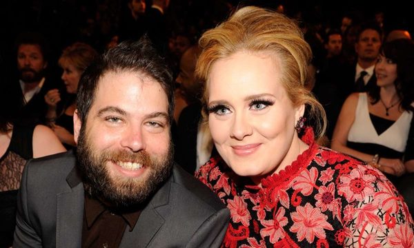 Adele presentó los papeles del divorcio