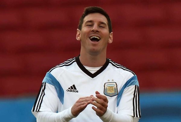 Messi goza el pase de Argentina a la final del Mundial de Basquet