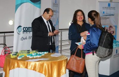 Itapúa: ofrecieron capacitación y asistencia médica dermatológica gratuita
