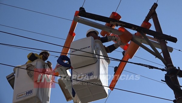 ANDE INSTALA NUEVOS ALIMENTADORES DE CARA AL PRÓXIMO VERANO