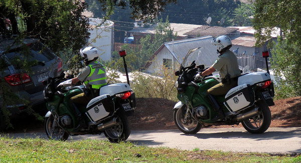 Carabineros detienen a 57 contrabandistas en la frontera entre Chile y Bolivia » Ñanduti