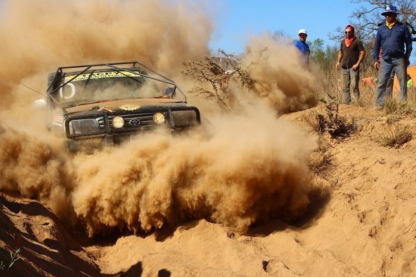 Postergan Rally del Chaco por incendios forestales - ADN Paraguayo