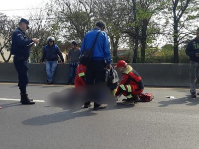 Adulto mayor fallece atropellado sobre la ruta 2