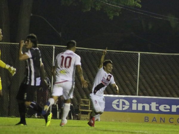 River Plate se impone en la agonía y vuelve a respirar