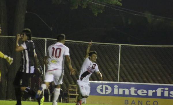 HOY / Estocada mortal de River a Santaní