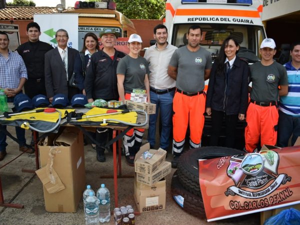 Guairá: Donan insumos forestales a bomberos voluntarios