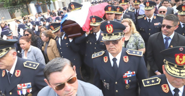 El adiós al héroe policial