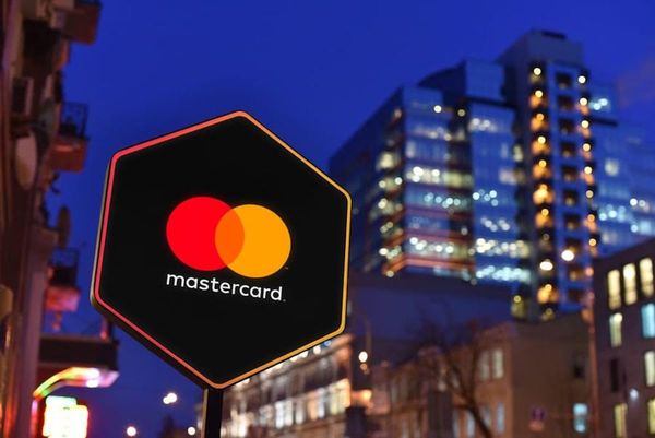 Pretenden modernizar mercado de pagos B2B