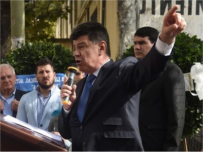 Crisis durará 4 años si no se va Marito, advierte Alegre