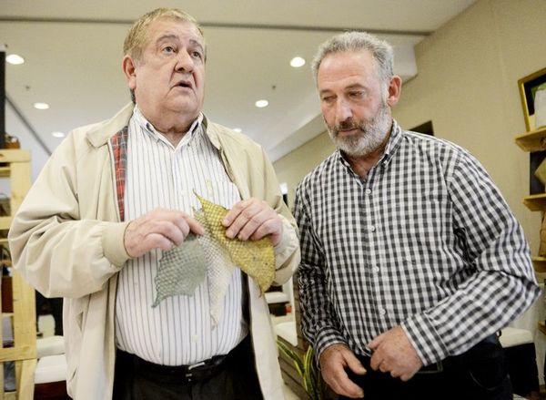 Piscicultor busca hacer dinero del “pira pire” - Economía - ABC Color
