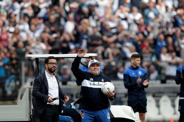 Gimnasia está listo para recibir al «huracán Maradona» | .::Agencia IP::.