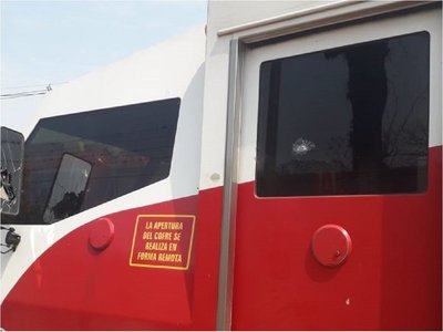 Confirman muerte de guardia tras asalto a transportador de caudales