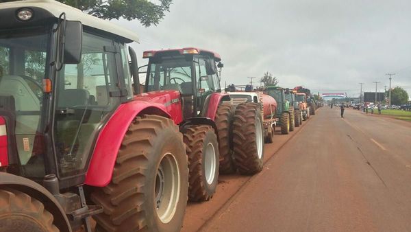 Productores agrícolas suspenden tractorazo hasta nuevo aviso