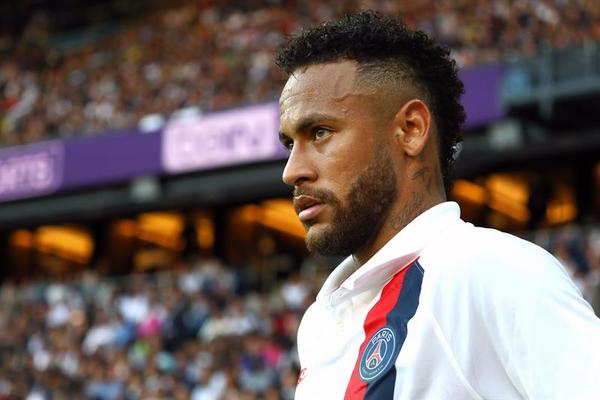 Neymar abucheado por la afición del PSG en su regreso | .::Agencia IP::.