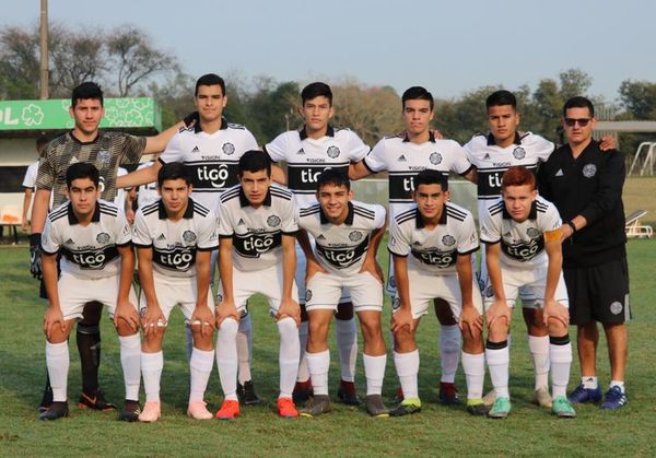 Sub 15: Olimpia, sigue invicto y líder - Fútbol - ABC Color