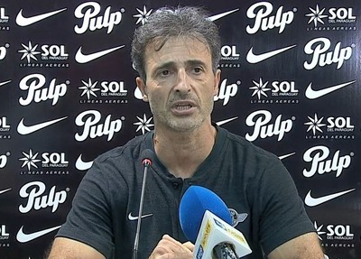 Adrián Dezotti se regocija por la victoria de Libertad