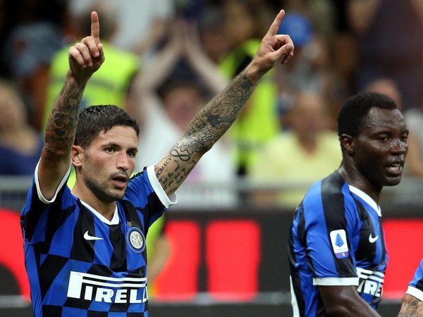 El Inter vence al Udinese y se hace con el liderato en solitario