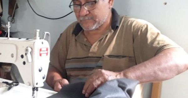 Siendo tapicero por más de 4 décadas