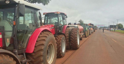 Productores suspenden tractorazo