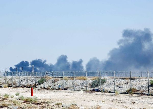 Atacan instalaciones petroleras sauditas - Internacionales - ABC Color