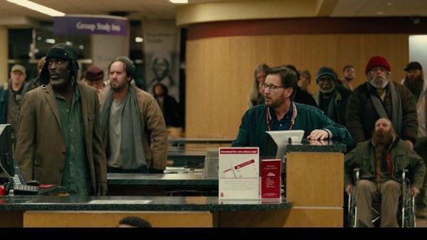 Una biblioteca como refugio de sintechos - Cine y TV - ABC Color