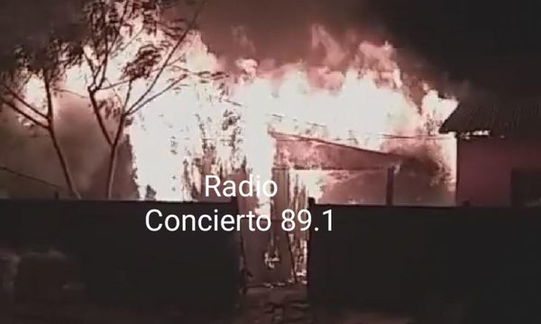Niño muere en voraz incendio en Santa Rita