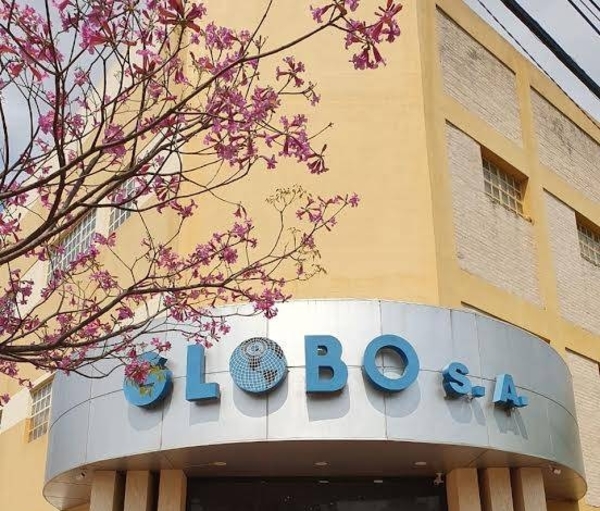 HOY / Globo SA celebra 27 años